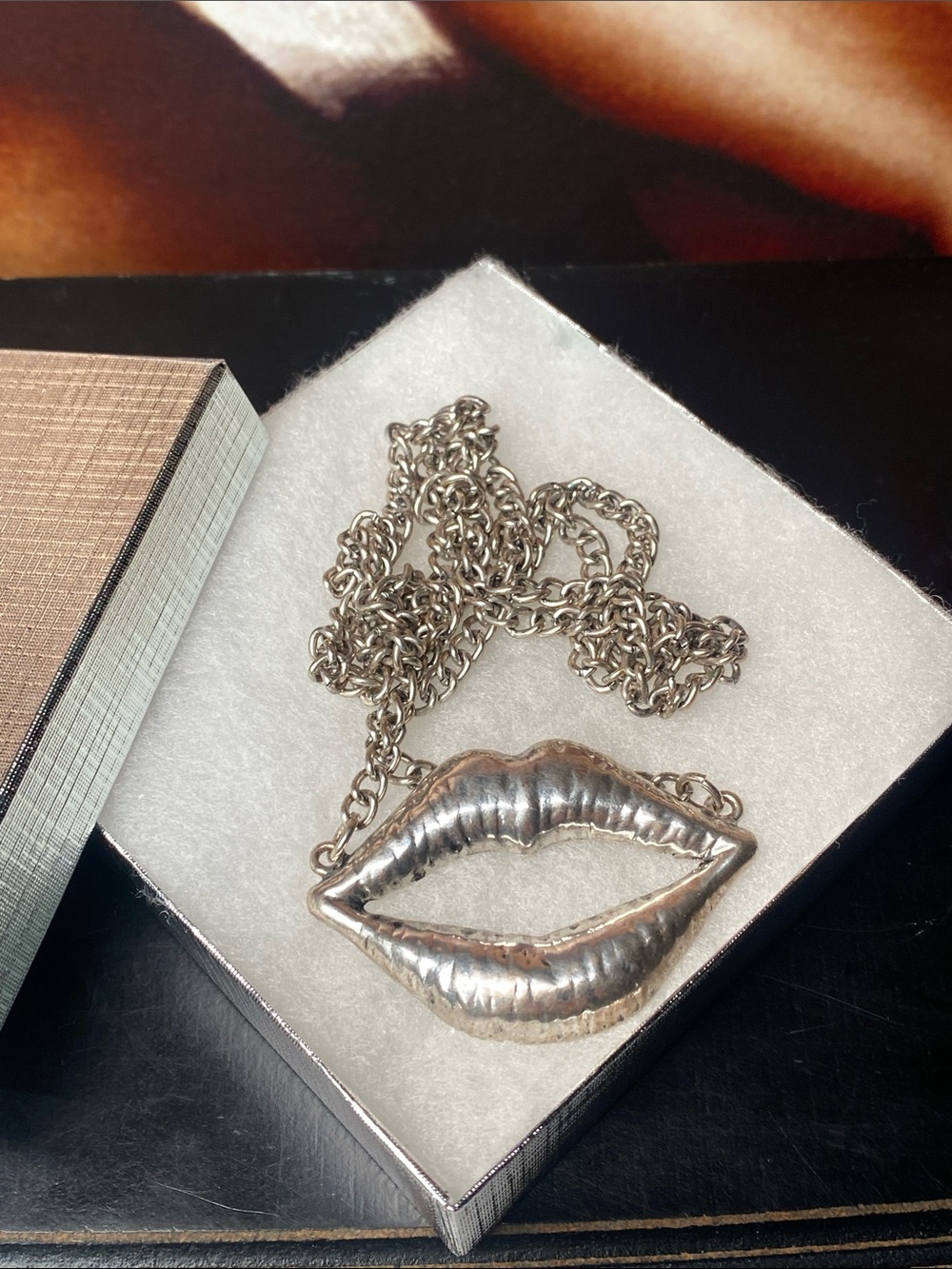 Silver Lip Pendant Necklace